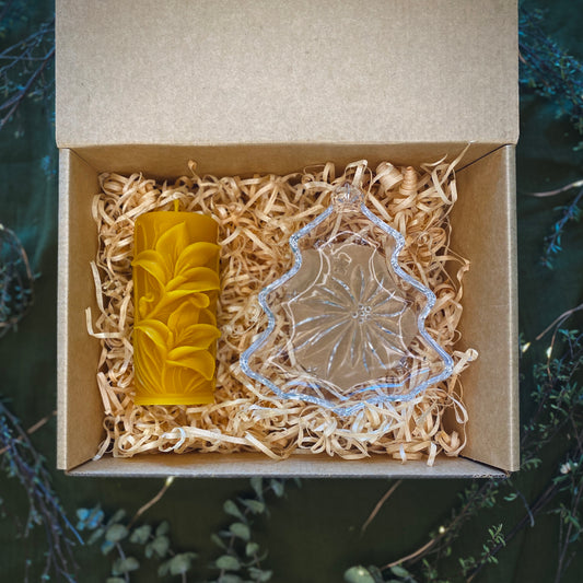 Candle thrift box
‘Christmas Lillies & Pine’